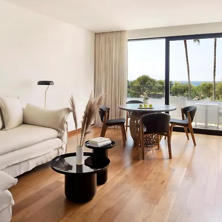 Grecian Bay Resort 5*