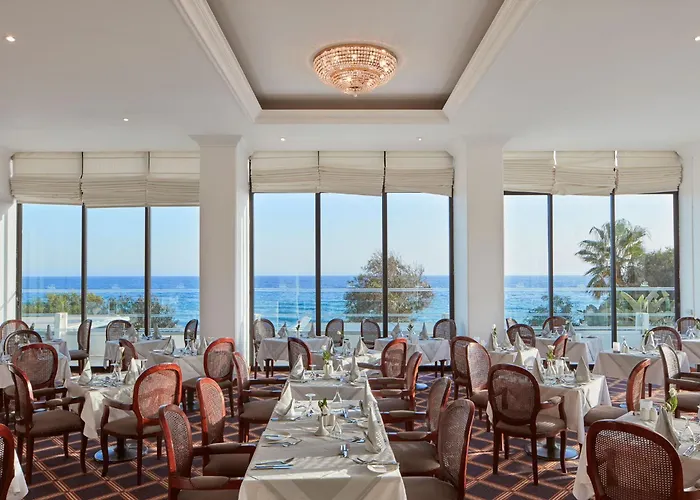 Ośrodek wypoczynkowy Grecian Bay Ajia Napa