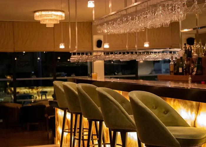 Grecian Bay 5* איה נאפה