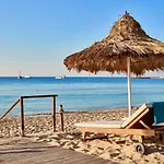 Grecian Bay Feriested