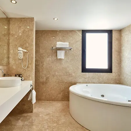 古希腊湾酒店 圣纳帕