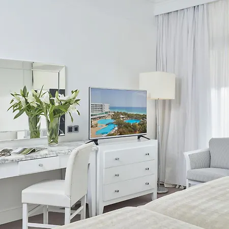 Feriested Grecian Bay 5*