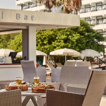 Grecian Bay Üdülőközpont Ajía Nápa